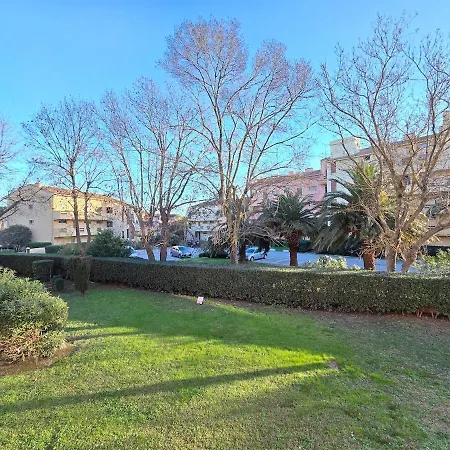 Lejlighed Calme - 200m - Parking Prive